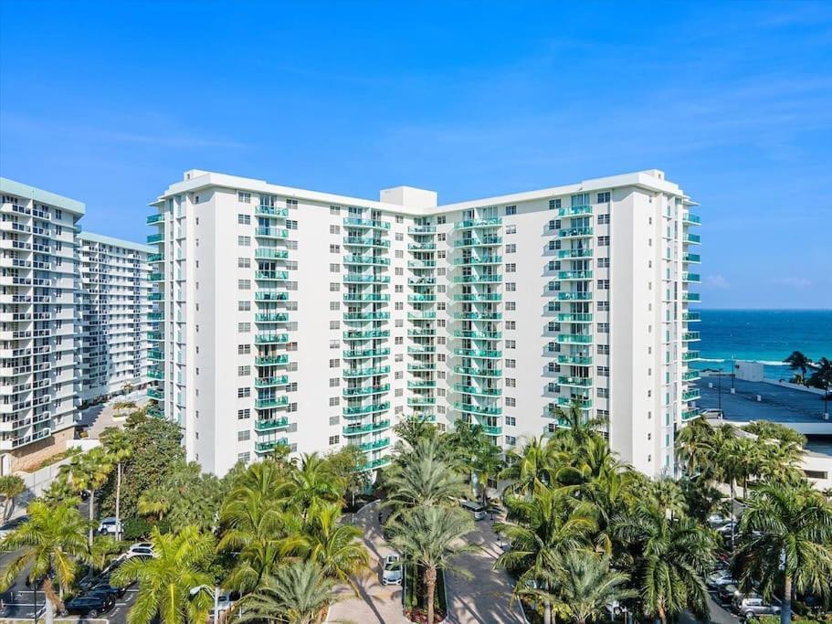 Beachfront 2 Bedroom At Tides Hollywood 8Th Floor Ngoại thất bức ảnh