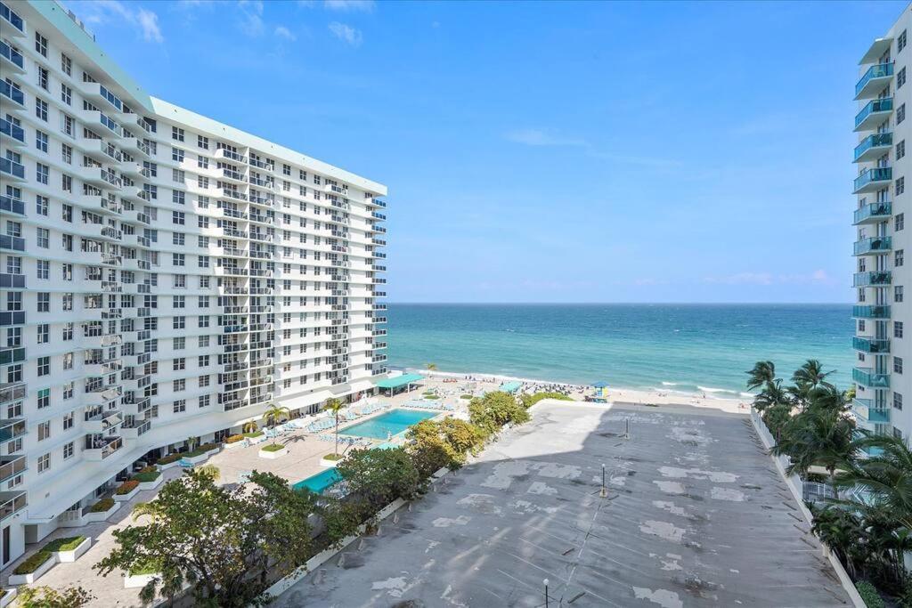 Beachfront 2 Bedroom At Tides Hollywood 8Th Floor Ngoại thất bức ảnh
