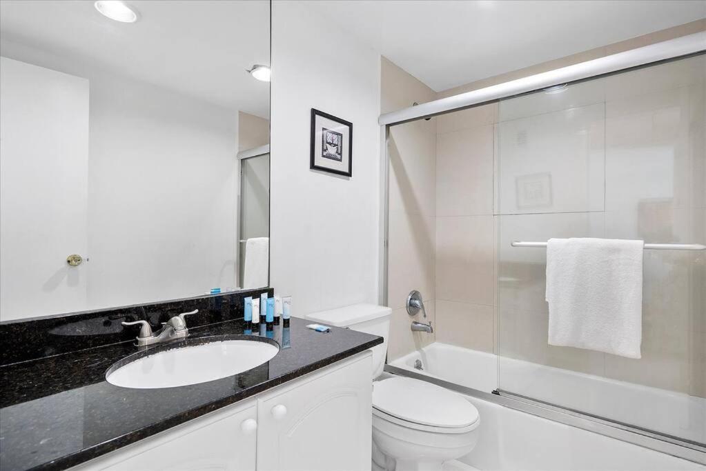 Beachfront 2 Bedroom At Tides Hollywood 8Th Floor Ngoại thất bức ảnh