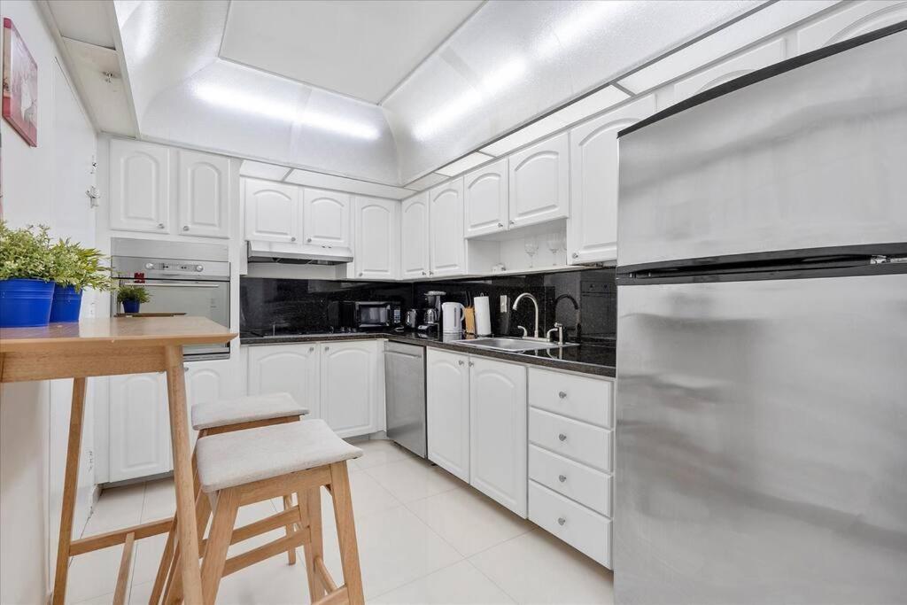 Beachfront 2 Bedroom At Tides Hollywood 8Th Floor Ngoại thất bức ảnh