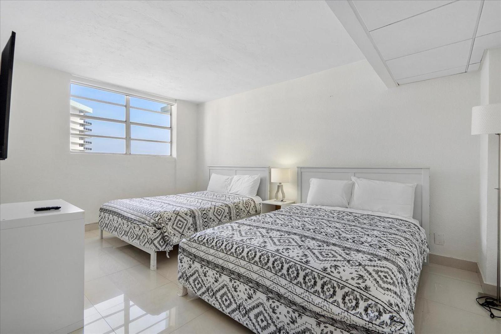 Beachfront 2 Bedroom At Tides Hollywood 8Th Floor Ngoại thất bức ảnh